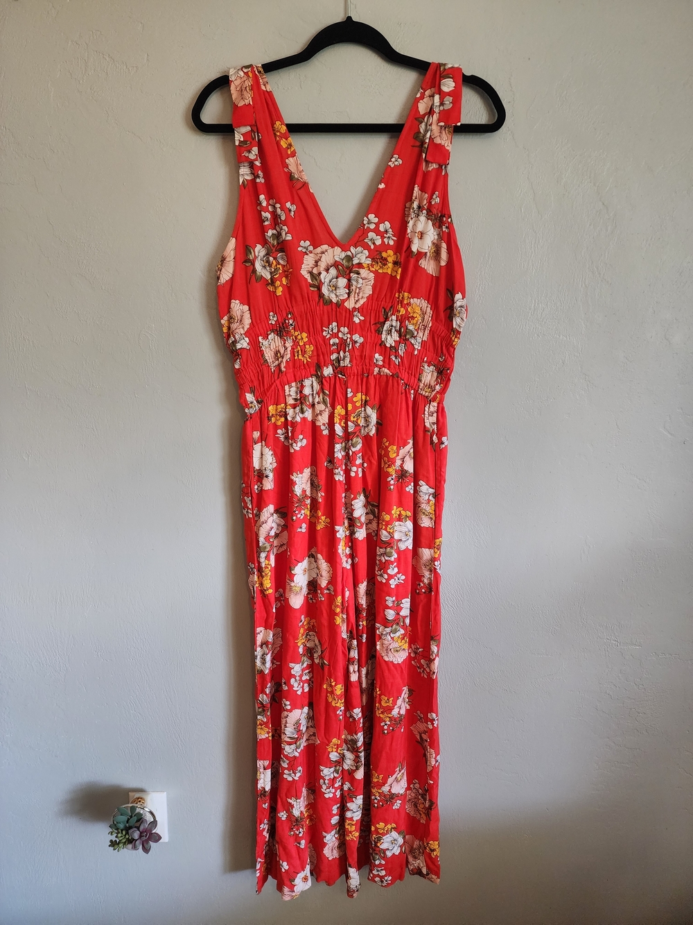 Blue Island Red Floral Wide Leg Romper with V-Neck - Picture 5 of 5